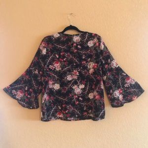 Loft floral blouse w/flared sleeve, MP